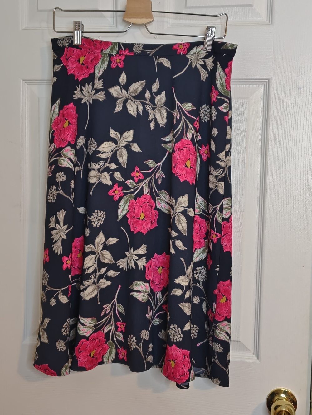 Van Heusen Floral A-Line Midi Skirt Navy & Hot Pink Floral Print Size 6